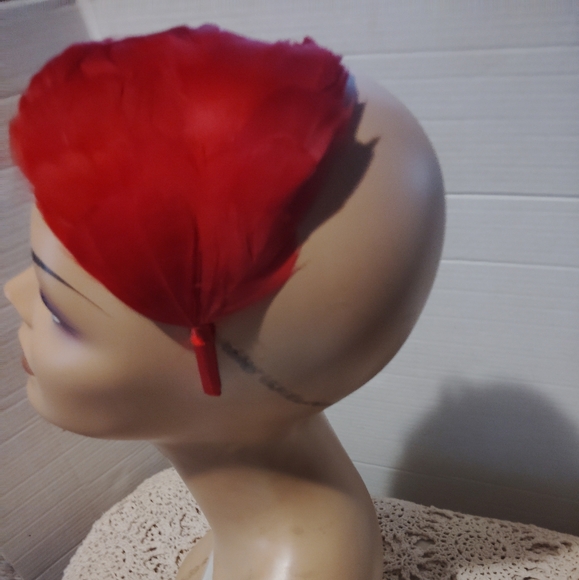 Feathered Flapper Headband 1920's Style - Picture 4 of 9